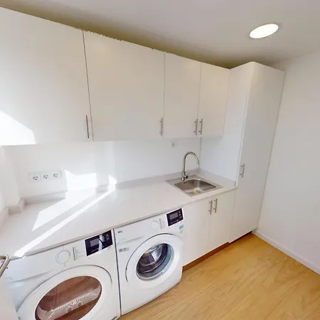 Palmeras 1 * カラ・ミラー